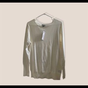 White thin Worthington Sweater. Never worn
